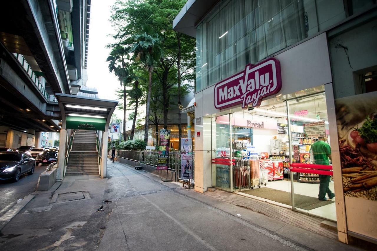 Nine Plus Loft Bangkok Exterior photo