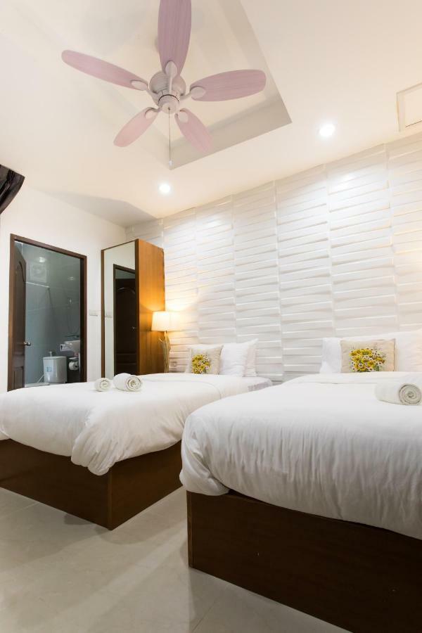 Nine Plus Loft Bangkok Exterior photo
