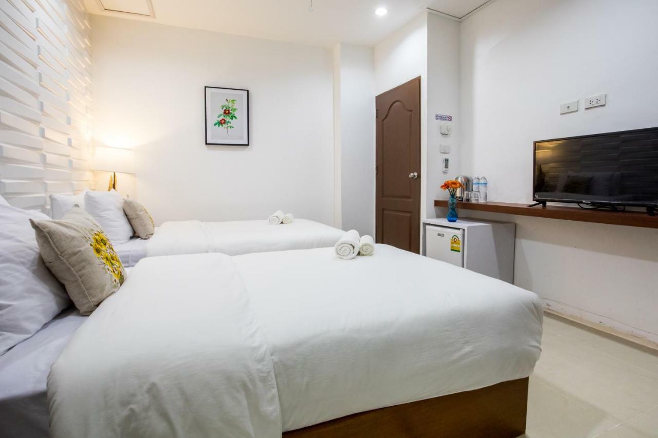 Nine Plus Loft Bangkok Exterior photo