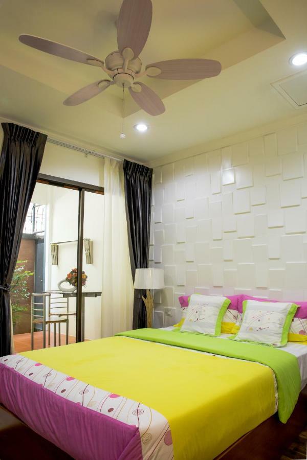 Nine Plus Loft Bangkok Exterior photo
