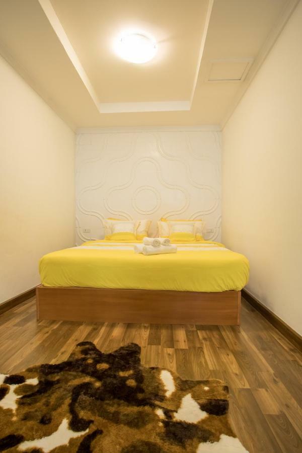 Nine Plus Loft Bangkok Exterior photo